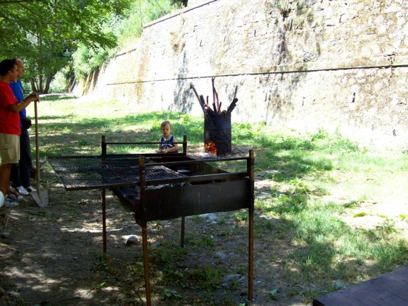  Image name: 100_0285.JPG 
 width: 576 pixel 
 height: 432 pixel 
 Size: 101536 bytes 
 Click to enlarge 